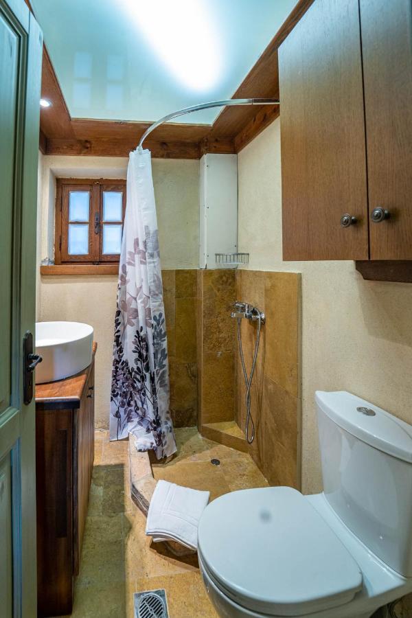 Maisonette Korfes-Κορφές-Μ Δύο Αυτόνομοι Όρoφοι Της Βίλας Κορφές Για Οικογένειες Και Μικρές Παρέες Karpenísion Exterior foto
